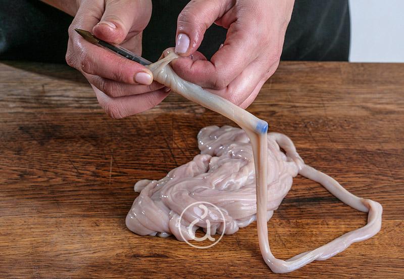 Μαγειρίτσα της Αργυρώς Μπαρμπαρίγου: Όλα τα Μυστικά και η Συνταγή που πετυχαίνει πάντα