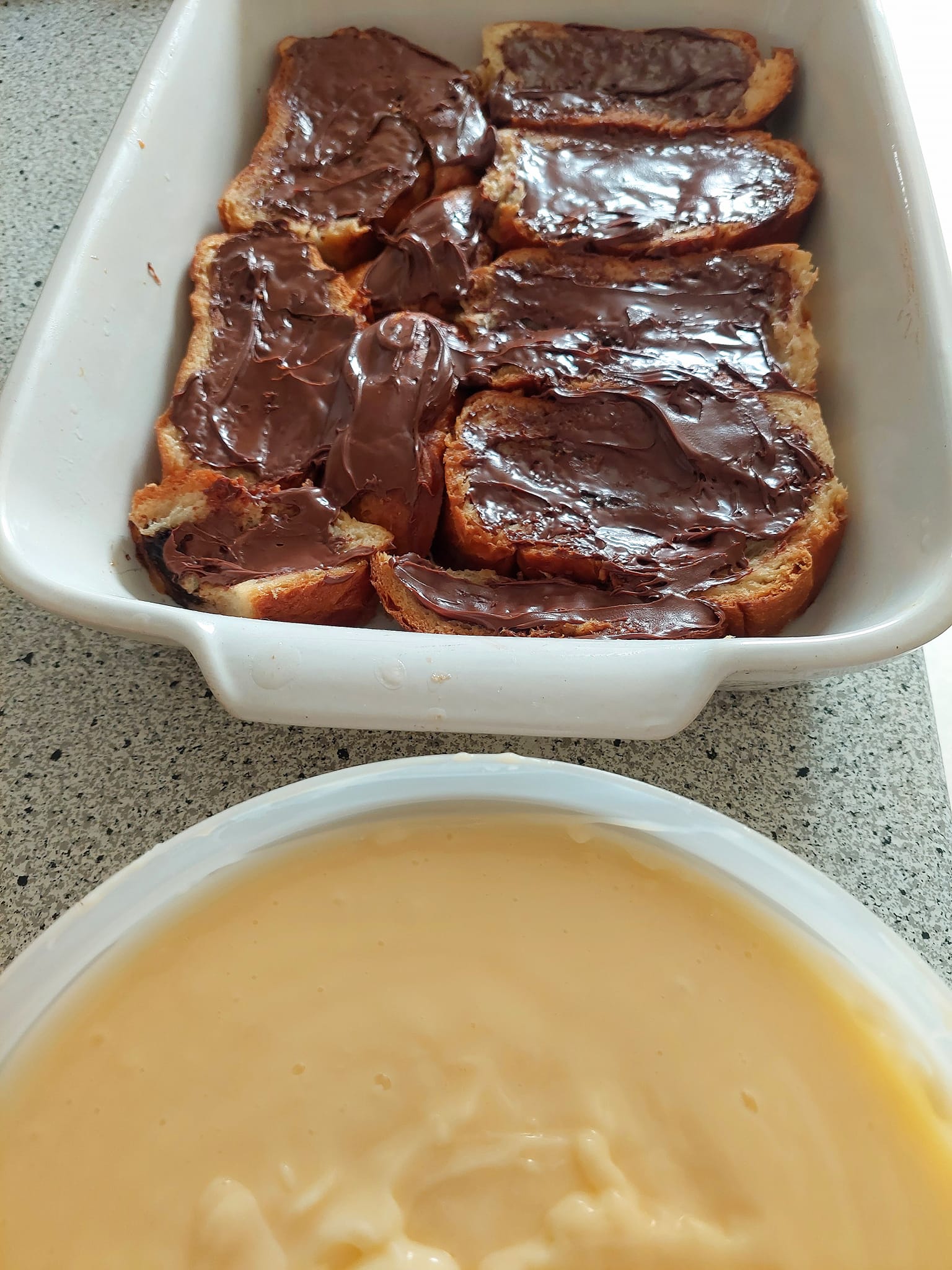 Περίσσεψε τσουρέκι: Φτιάξε σοκολατένιο εκμέκ