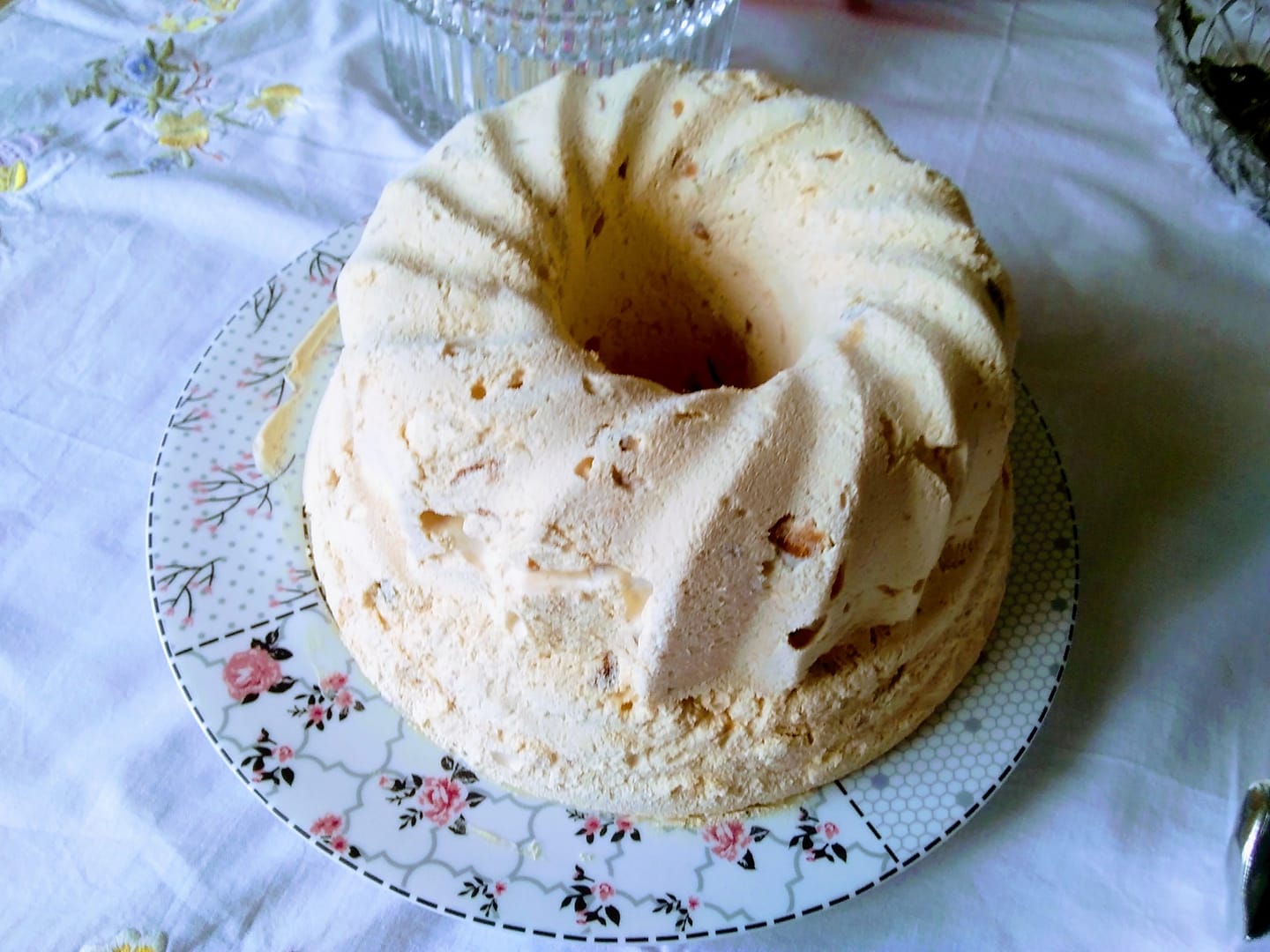 Σεμιφρέντο με το τσουρέκι που περίσσεψε