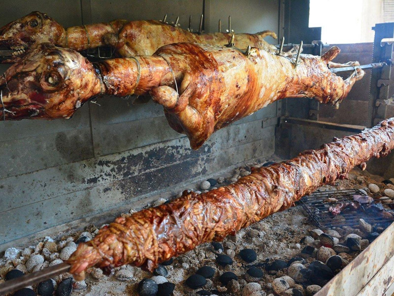 Καιρός Πάσχα 2025: Θερμοκρασίες καλοκαιριού αλλά και τοπικές βροχές- Οι περιοχές που θα έχουν συννεφιά και βροχοπτώσεις