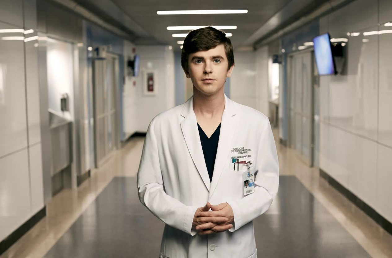 Η ελληνική μεταφορά της δημοφιλούς σειράς The Good Doctor είναι πλέον γεγονός.