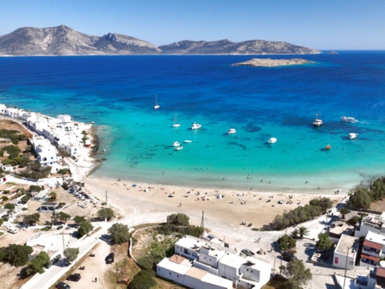 Τα Κουφονήσια έχουν γίνει ο must προορισμός για φοιτητές και νέους – Γιατί να τα επισκεφθείς φέτος το Καλοκαίρι