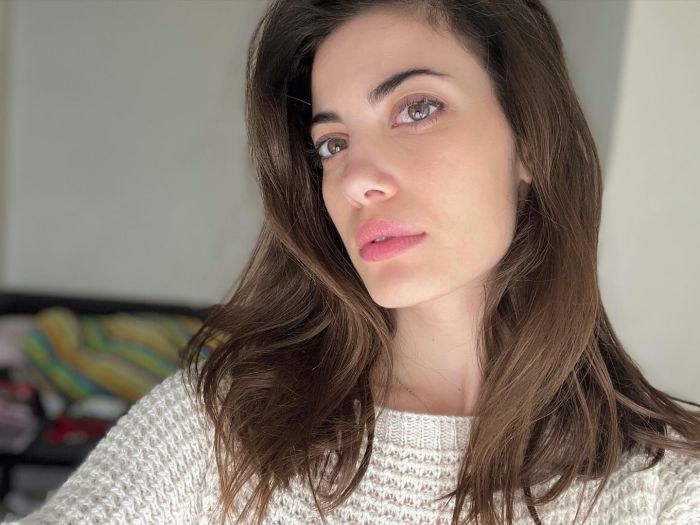 Η Γη της Ελιάς-Φρύνη 