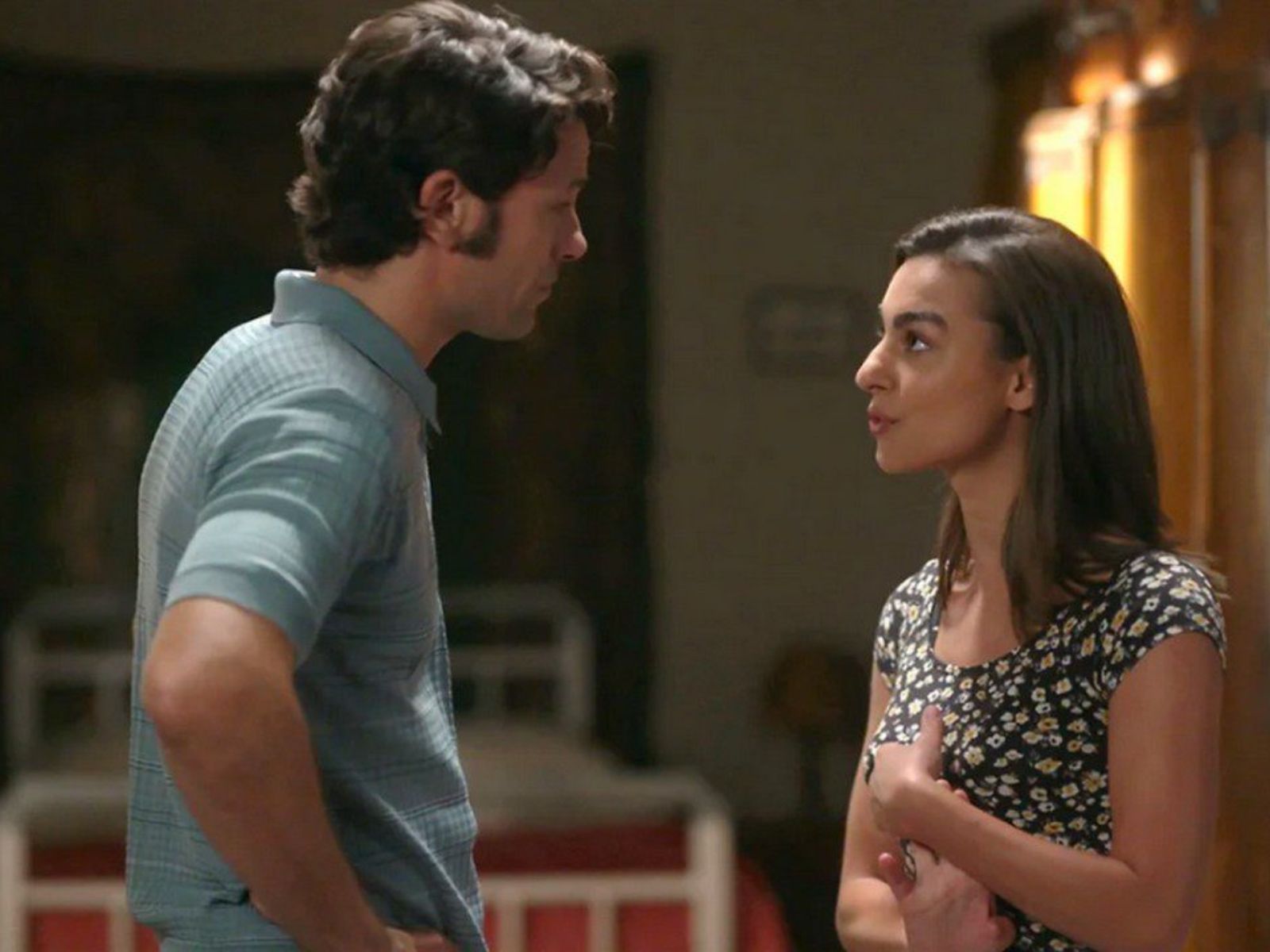 Ηλέκτρα: Ντροπή σου Νεφέλη- Ο Παύλος ξεσπάει άγρια