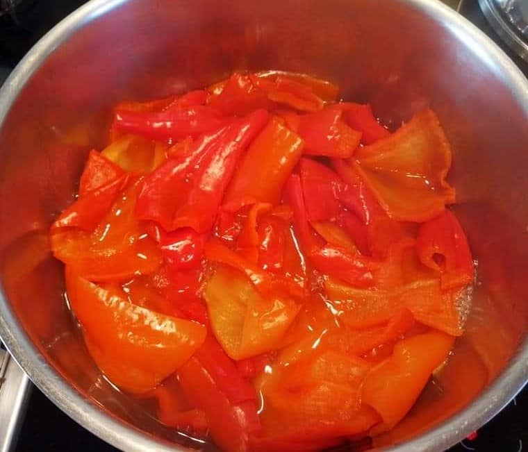 Πάστα κόκκινης πιπεριάς