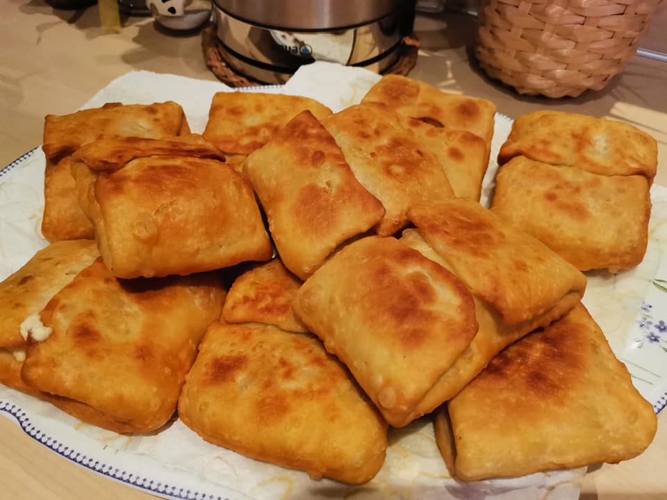 Τραγανοί γκιουζλεμέδες με φέτα