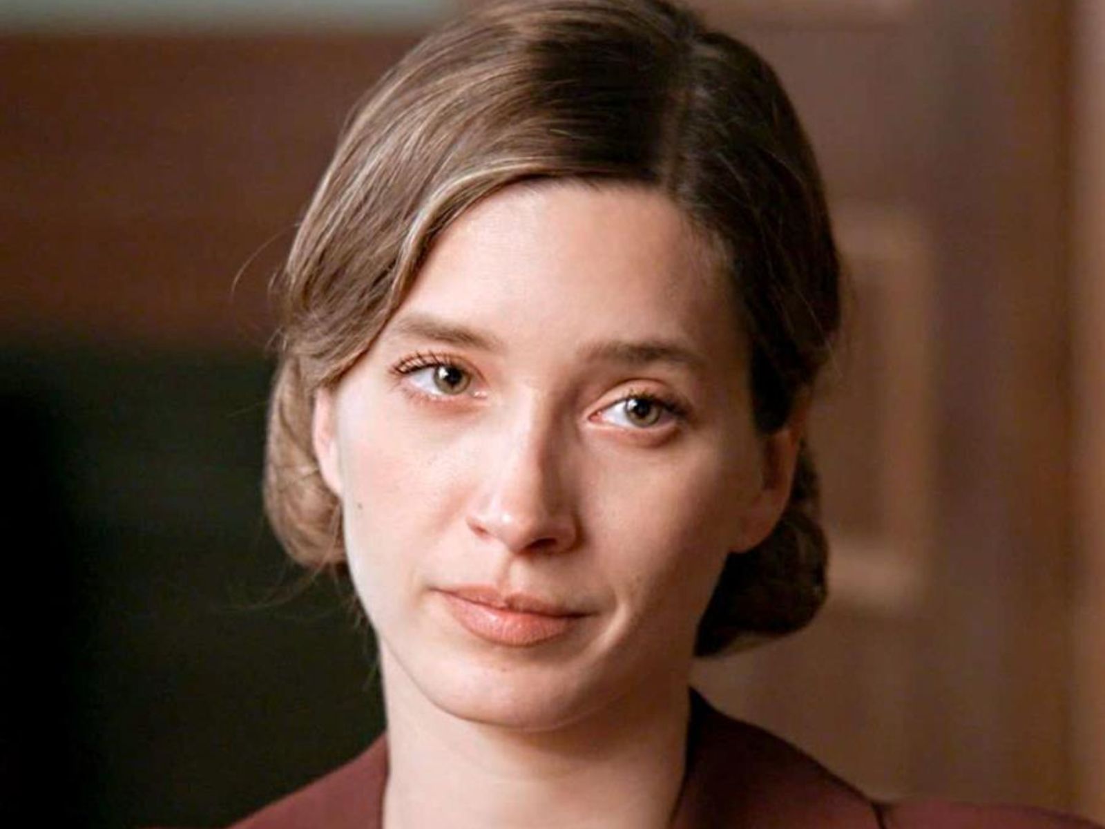 Grand Hotel: Η Κυβέλη ξεφτιλίζει δημόσια την Ελένη