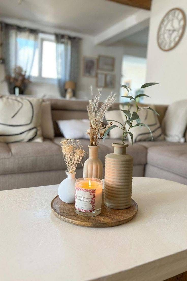 Ιδέες για να ανανεώσεις τη διακόσμηση στο μικρό τραπέζι του σαλονιού