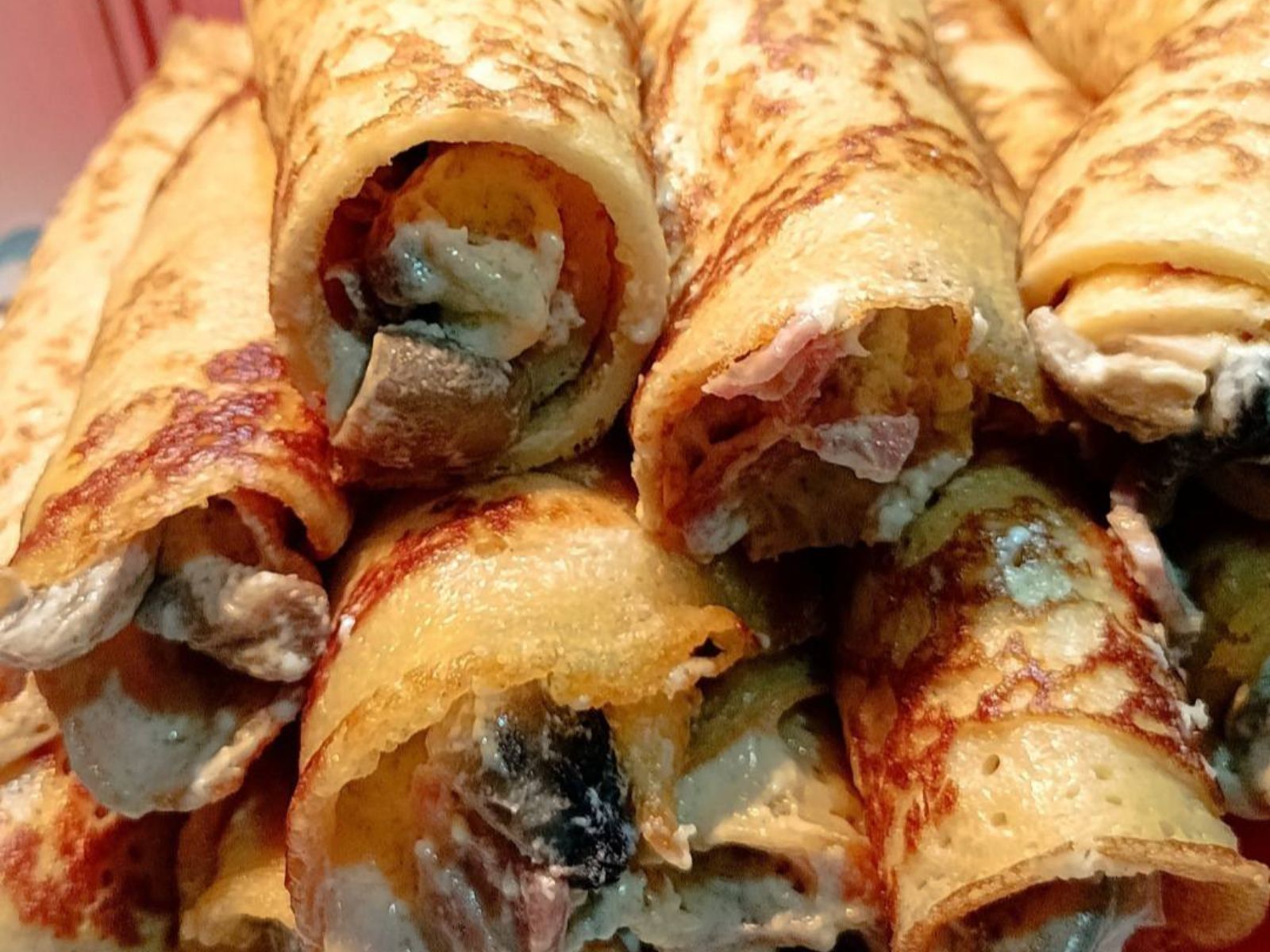 Αλμυρές κρέπες με μανιτάρια αλά κρεμ