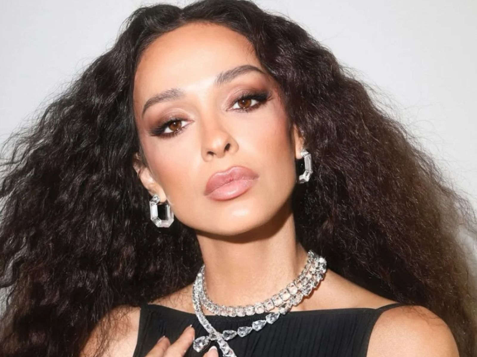 Ελένη Φουρέιρα: Η Συνεργασία της με το Maluma και η τραυματική εμπειρία που της κόστισε