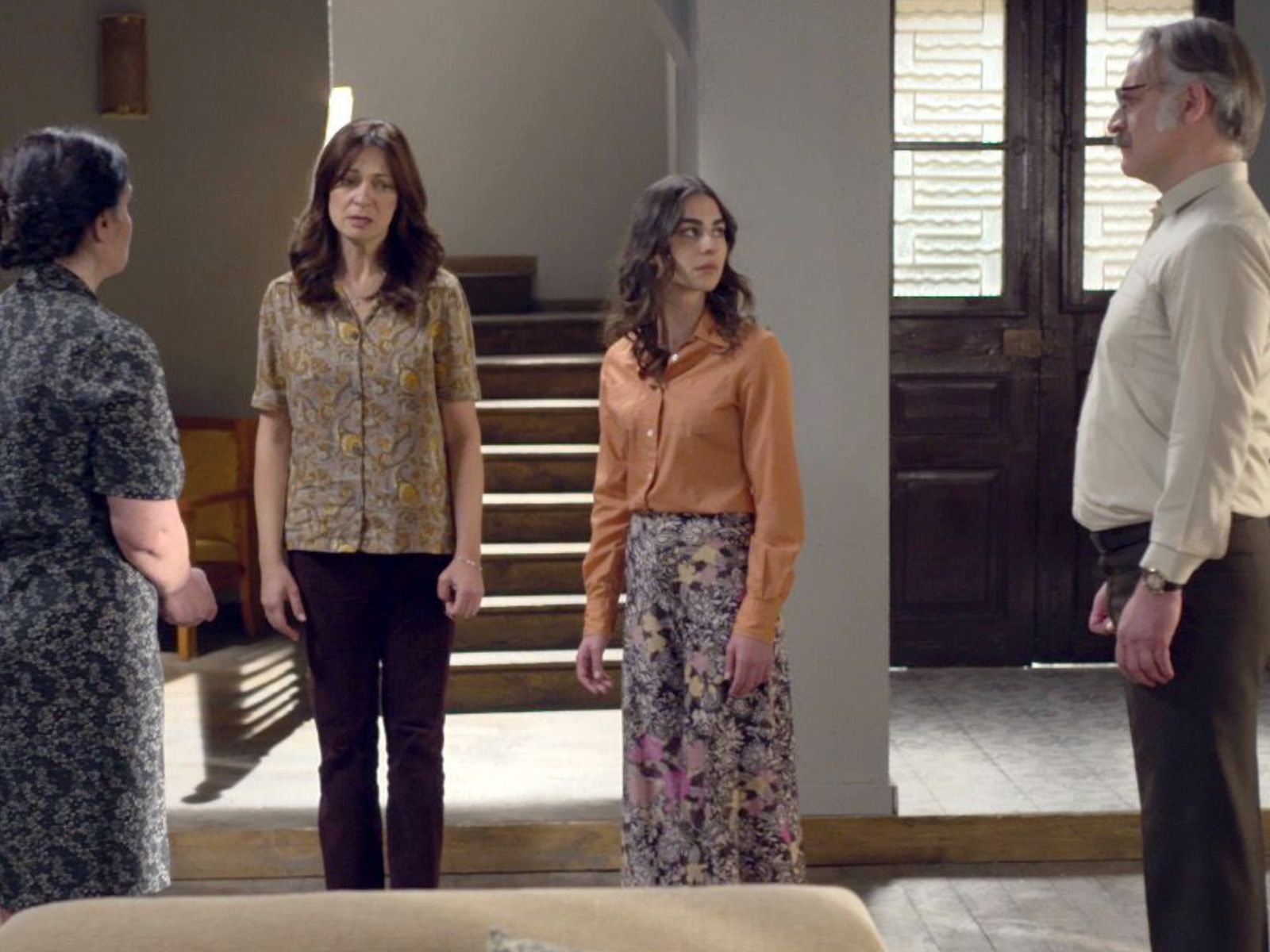 Ηλέκτρα επόμενα επεισόδια Β’ κύκλος: 158, 159, 160