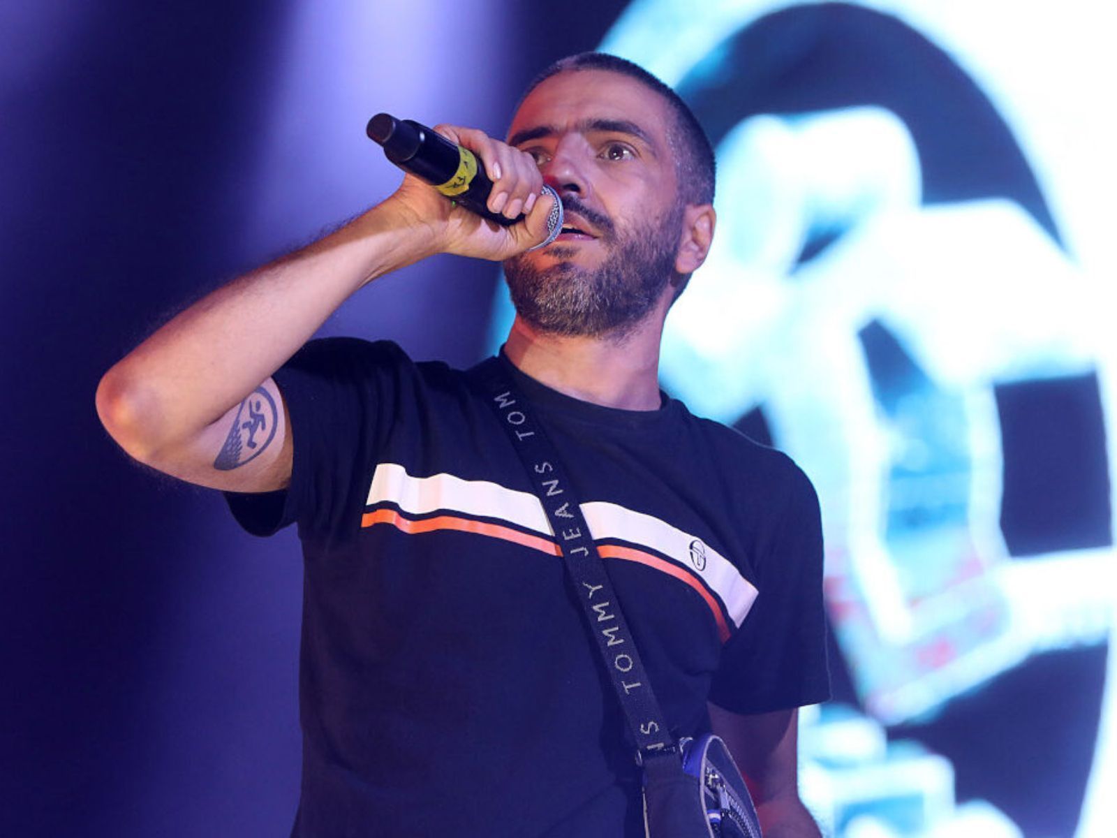 Ο Λεξ που κατάφερε να βγει Sold Out σε λιγότερο από 24 ώρες και εκφράζει μία ολόκληρη γενιά