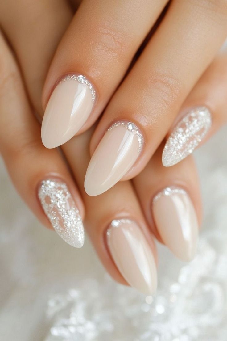 Νυφικό Μανικιούρ 2025: Όλες οι φετινές τάσεις στα νύχια για την πιο σημαντική μέρα της ζωής σου