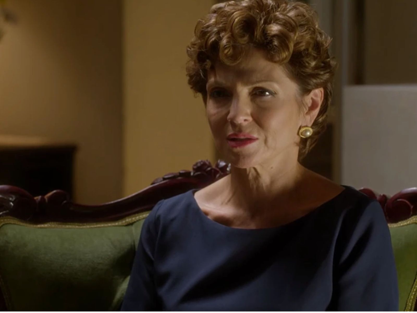 Αγιος Ερώτας : Η Θάλεια κάνει την ζωή της Χριστίνας κόλαση