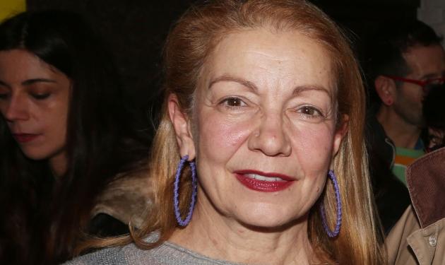 Η Γη της Ελιάς : Η Αλεξάνδρα Μαρκάκη είναι ο στυλοβάτης της οικογενείας και η πιο σκληρή