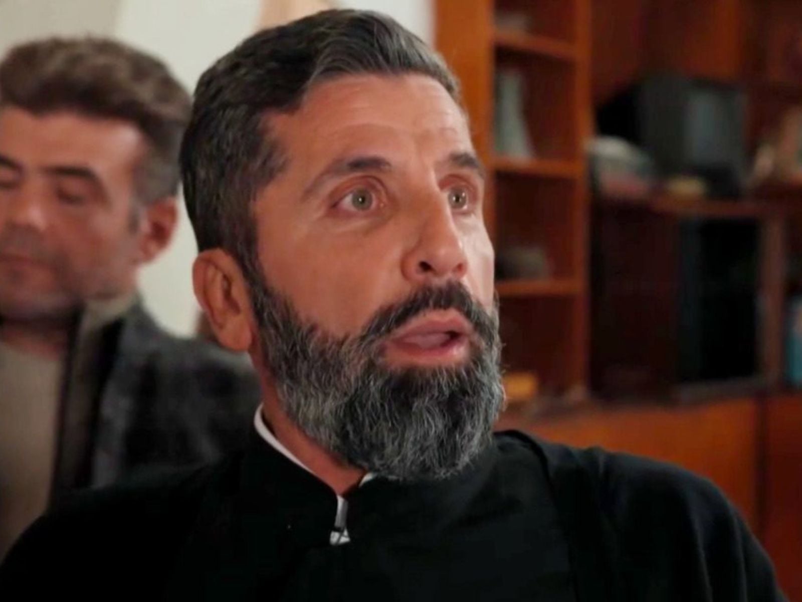 Η Γη της Ελιάς: O Τιμόθεος γίνεται εκατομμυριούχος