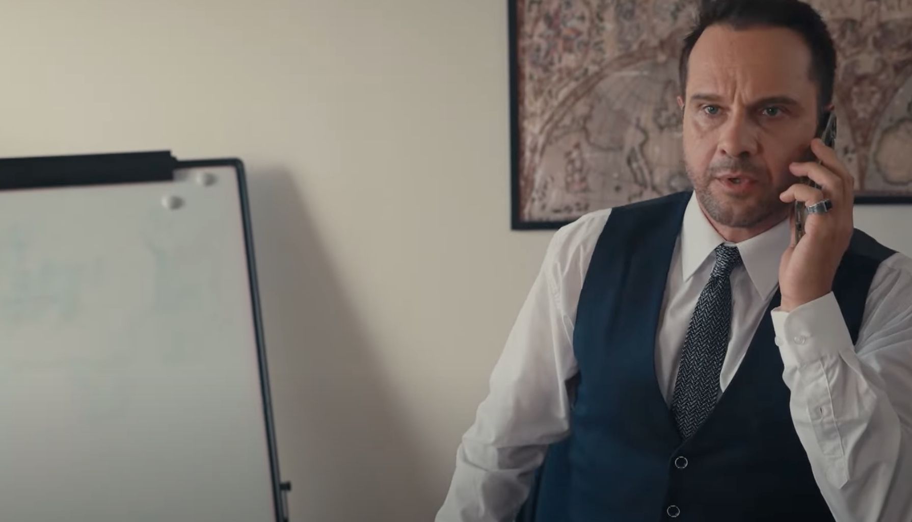 Ταμπού: Ο Λουκιανός στέκεται βράχος στην Μαρινέλα