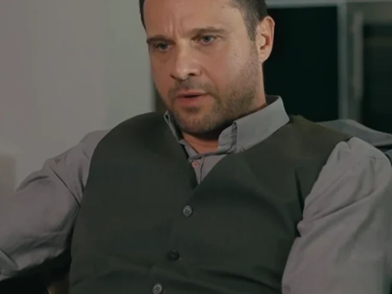 Ταμπού: Ο Λουκιανός στέκεται βράχος στην Μαρινέλα