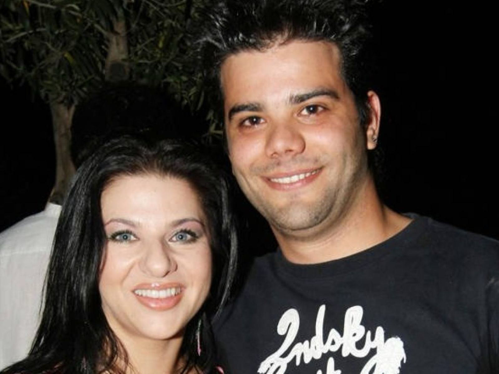 Τον θυμάστε τον Βασιλάκη από τα Μαύρα Μεσάνυχτα; Φοβερά αλλαγμένος παίζει ξανά την αγαπημένη του σκηνή