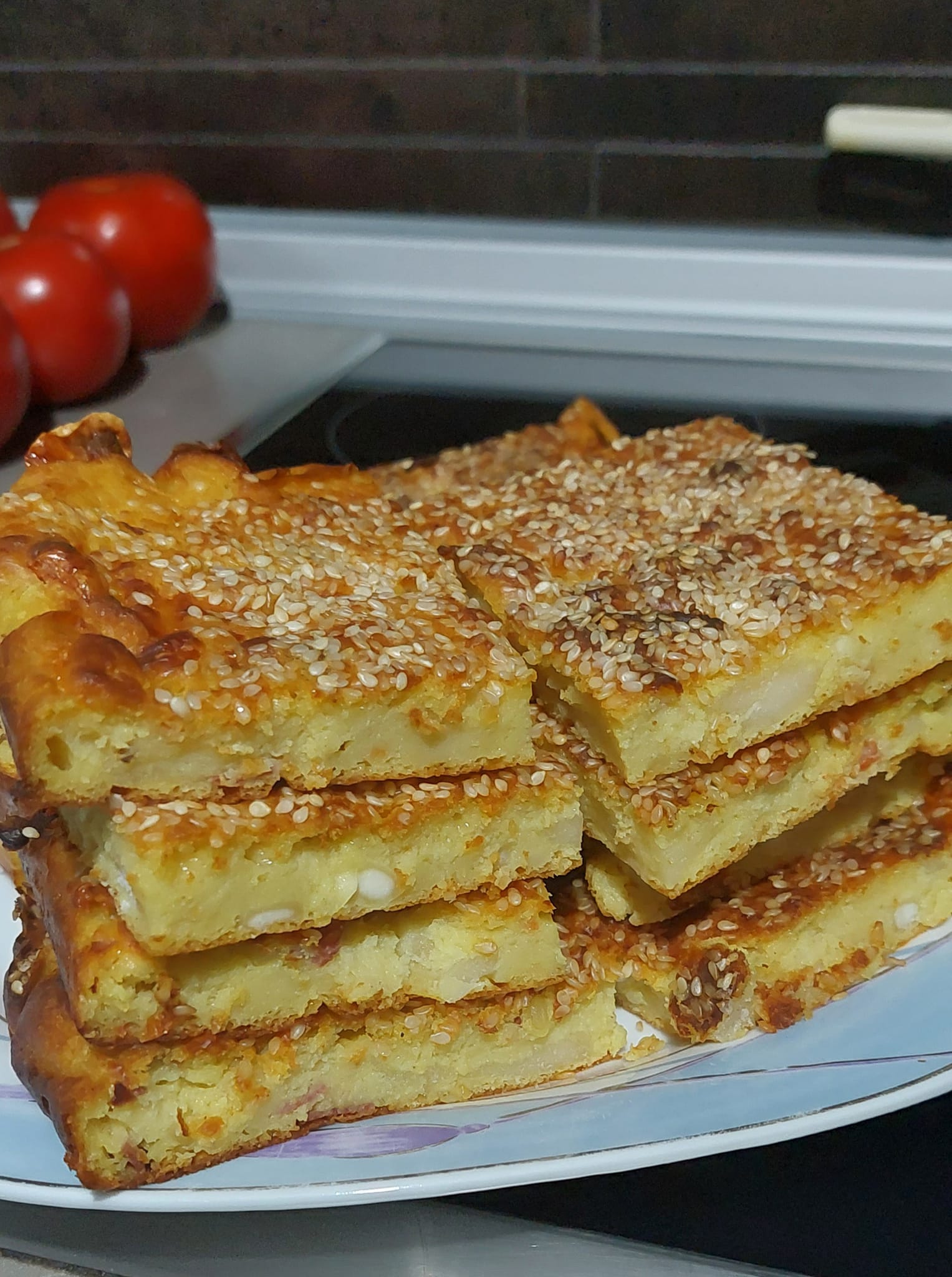 Τυρόπιτα χωρίς φύλλο με τη μπεσαμέλ που μας περίσσεψε