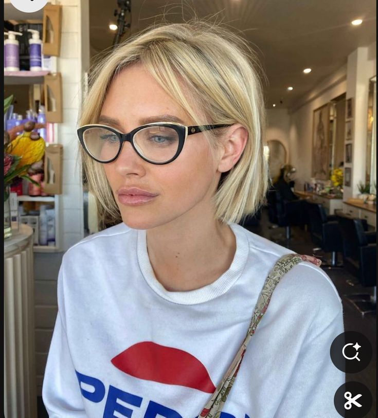 Ποιο καρέ σου στέκεται καλύτερα και χρειάζεται λιγότερο κομμωτήριο – Ιδέες για να το υιοθετήσεις