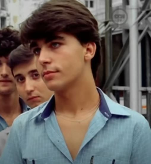 Η πρώτη εμφάνιση του Τρύφωνα Σαμαρά σε ταινία του Σωτήρη Μουστάκα