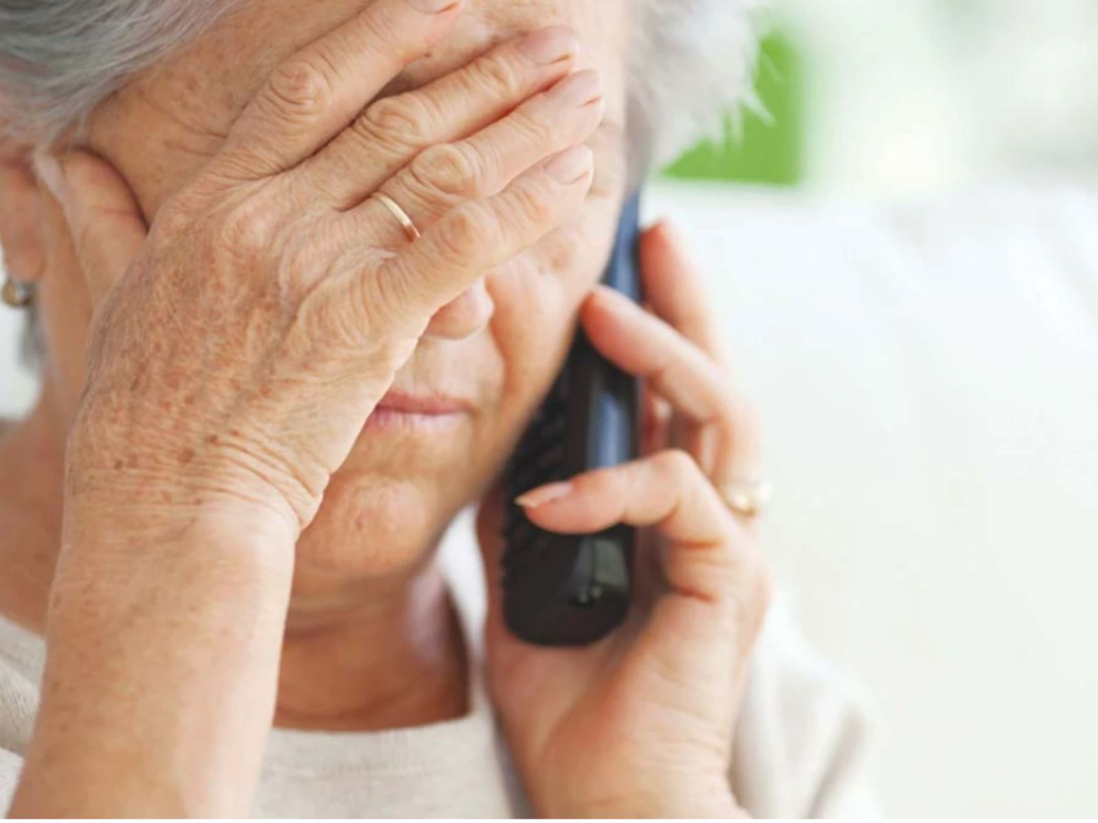 Caller ID Spoofing: Νέα μορφή τηλεφωνικής απάτης – Μη σηκώνετε ποτέ αυτά τα νούμερα