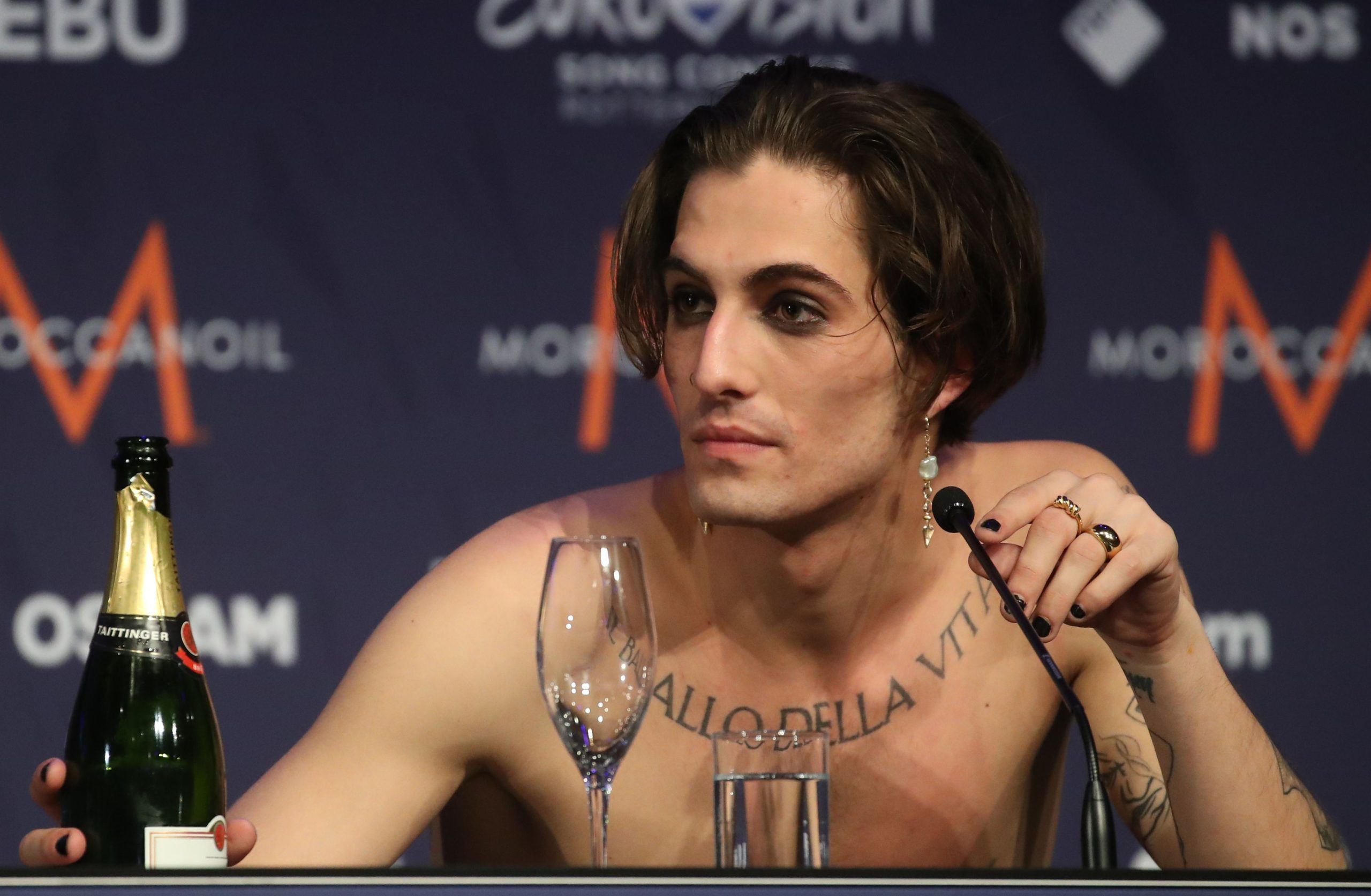 Damiano David: Πως είναι 4 χρόνια μετά τη νίκη του στη Eurovision ο Ιταλός γόης που μάγεψε όλη την Ευρώπη