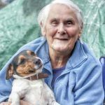 Κι όμως τα κατοικίδια μπορεί να έχουν φοβερές θεραπευτικές ιδιότητες στους ηλικιωμένους