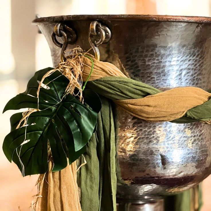 Κεφάλαιο Βάφτιση – Όλες οι νέες τάσεις στο στολισμό το 2025