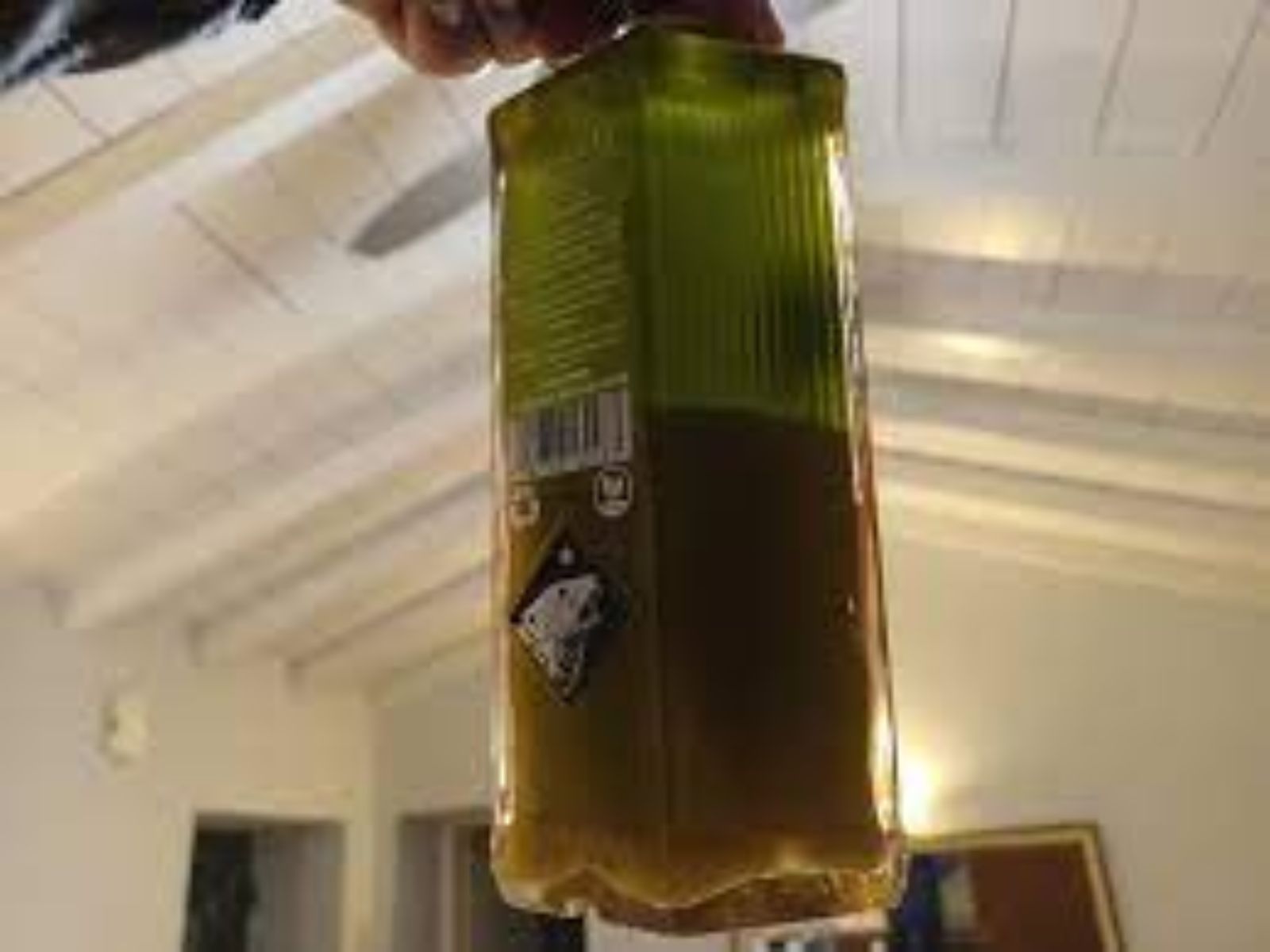 Τι μπορούμε να πάθουμε αν φάμε τη μούργα από το λάδι; – Τρόποι για να τη διαχωρίσουμε από το καθαρό λάδι