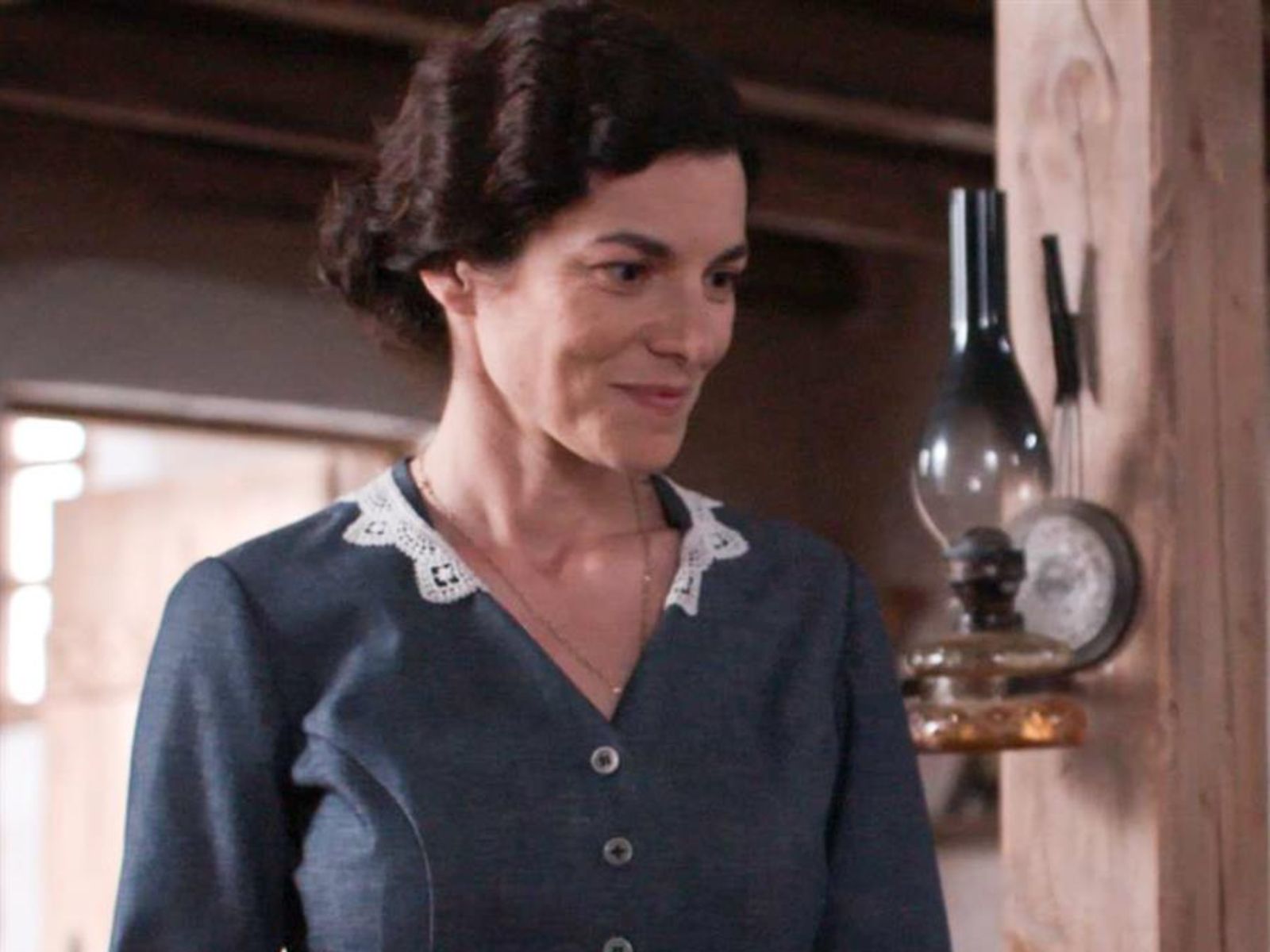 Grand Hotel: Η Θεώνη σε κρίσιμη κατάσταση δίνει μάχη για τη ζωή της