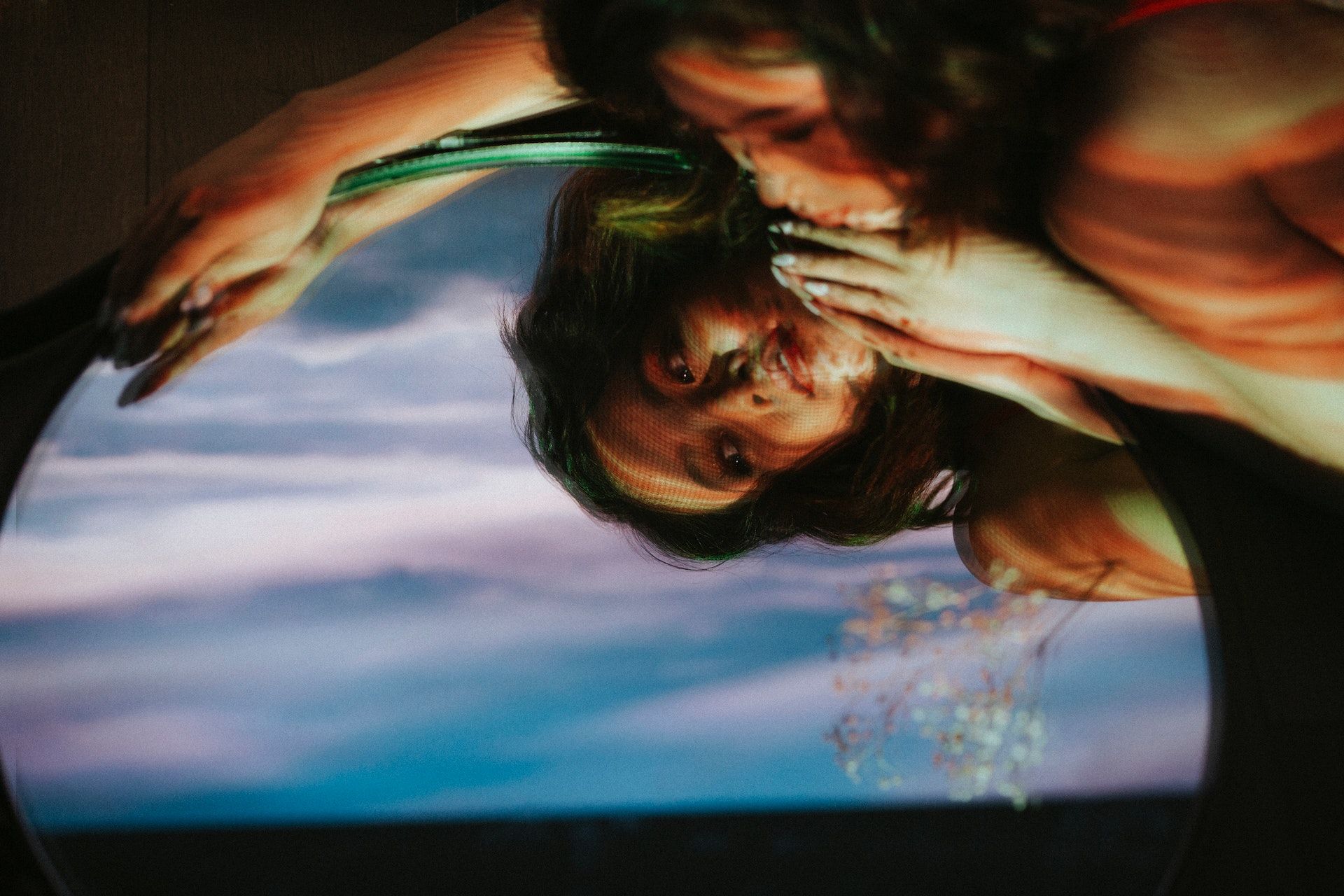 Πώς να απομακρύνετε έναν νάρκισσο από την ζωή σας και τρόποι να μην είστε πια στόχος