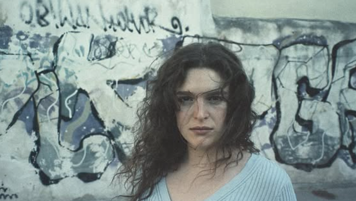 Το no make up look της Καλλιόπης Χάσκα είναι ό,τι πιο fresh θα δεις το φετινό Καλοκαίρι