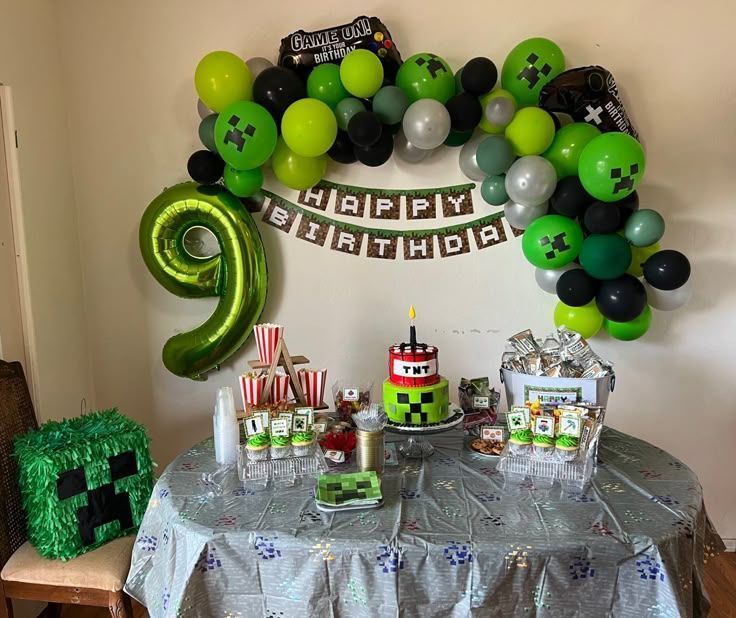 Παιδικό πάρτι με θέμα Minecraft – Ιδέες στολισμού και θεματικές τούρτες που θα λατρέψουν τα παιδιά
