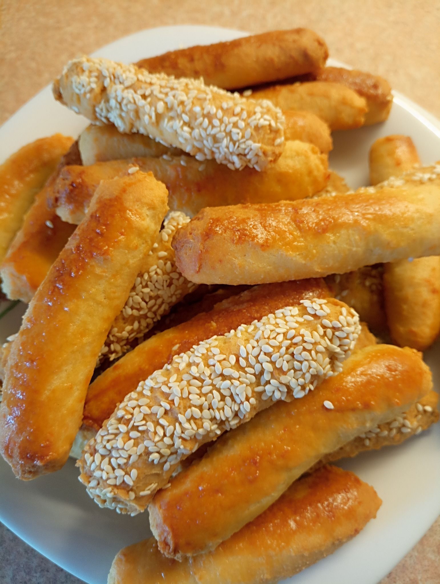 Αλμυρά κουλουράκια γιαούρτι με κεφαλοτύρι για το σχολικό σνακ