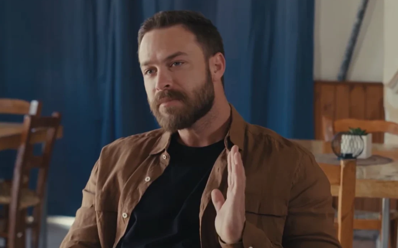 Η γη της ελιάς: Εντοπίζουν μια νεκρή γυναίκα μέσα στο σπίτι του Μιχάλη