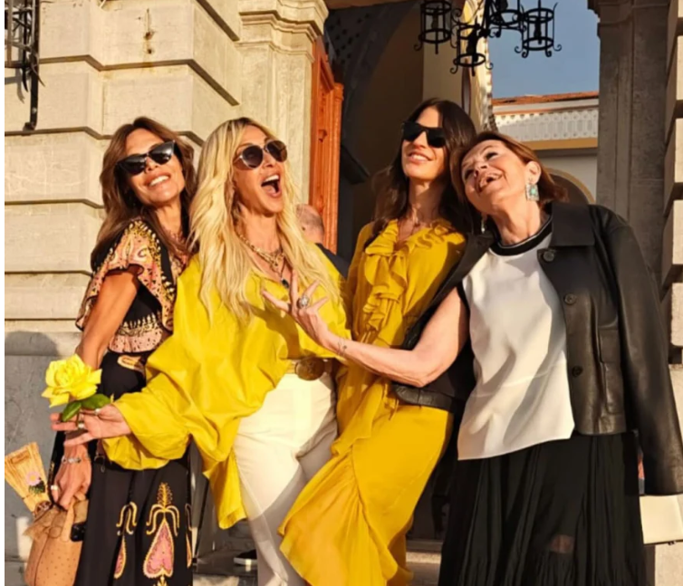 Άννα Βίσση: Έγινε νονά και ποζάρει τρισευτυχισμένη(φωτογραφίες)