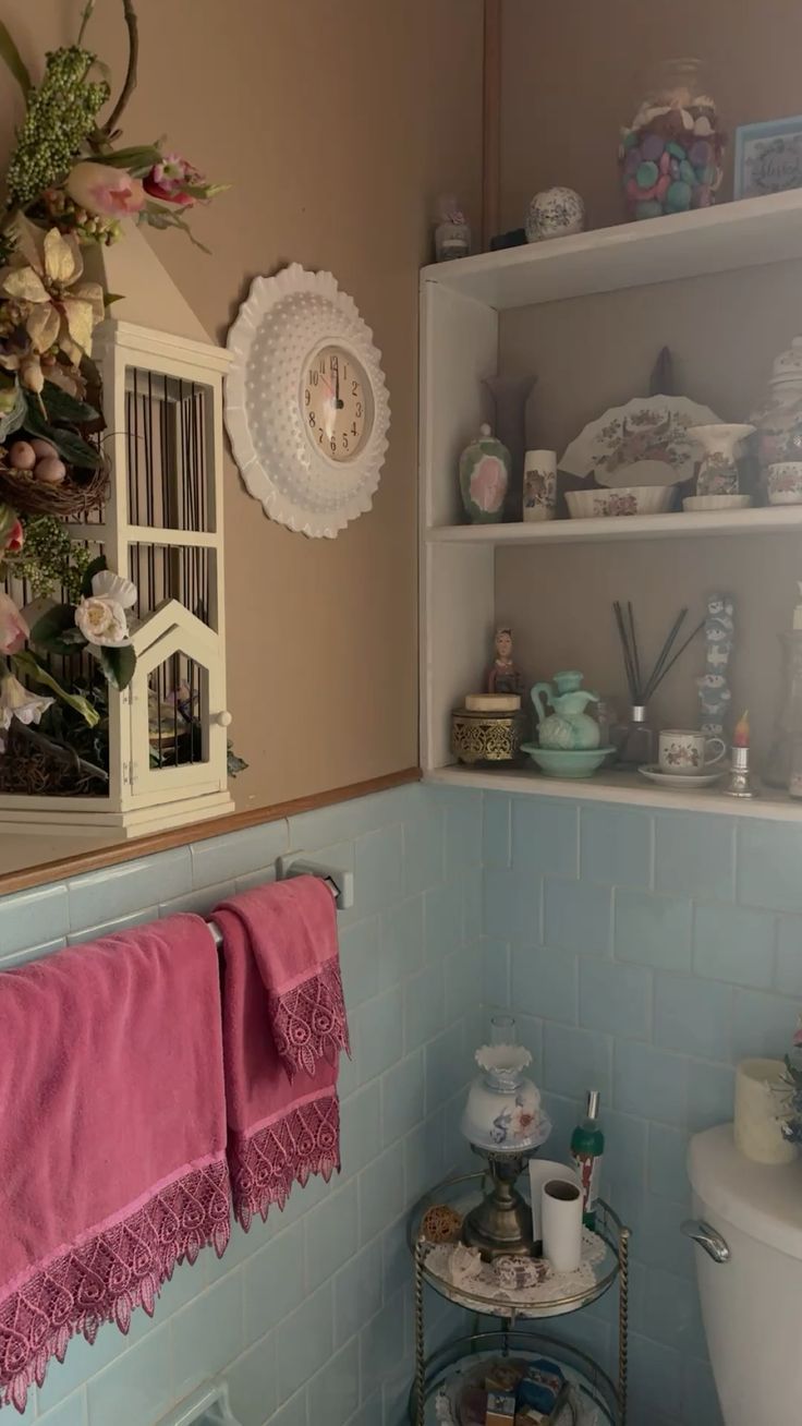 Ανανέωσε το μικρό και παλιό μπάνιο χωρίς ανακαίνιση – Ιδέες διακόσμησης που θα το εκσυγχρονίσουν