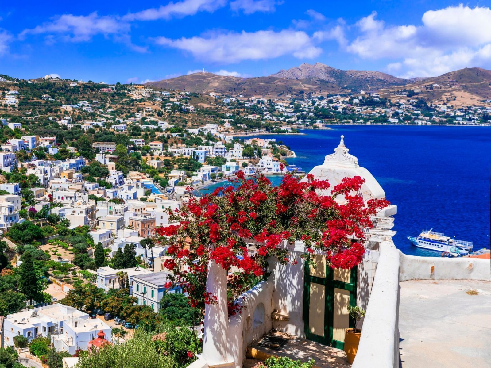 Καλοκαιρινές διακοπές στη Λέρο για τους λάτρεις των sport – Καταδύσεις, ποδηλατάδες και πεζοπορία