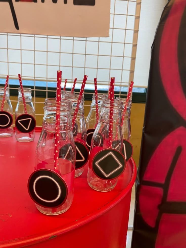 Παιδικό πάρτι γενεθλίων Squid Game – Ιδέες για στολισμό, τούρτα γενεθλίων, μπουφέ και δωράκια