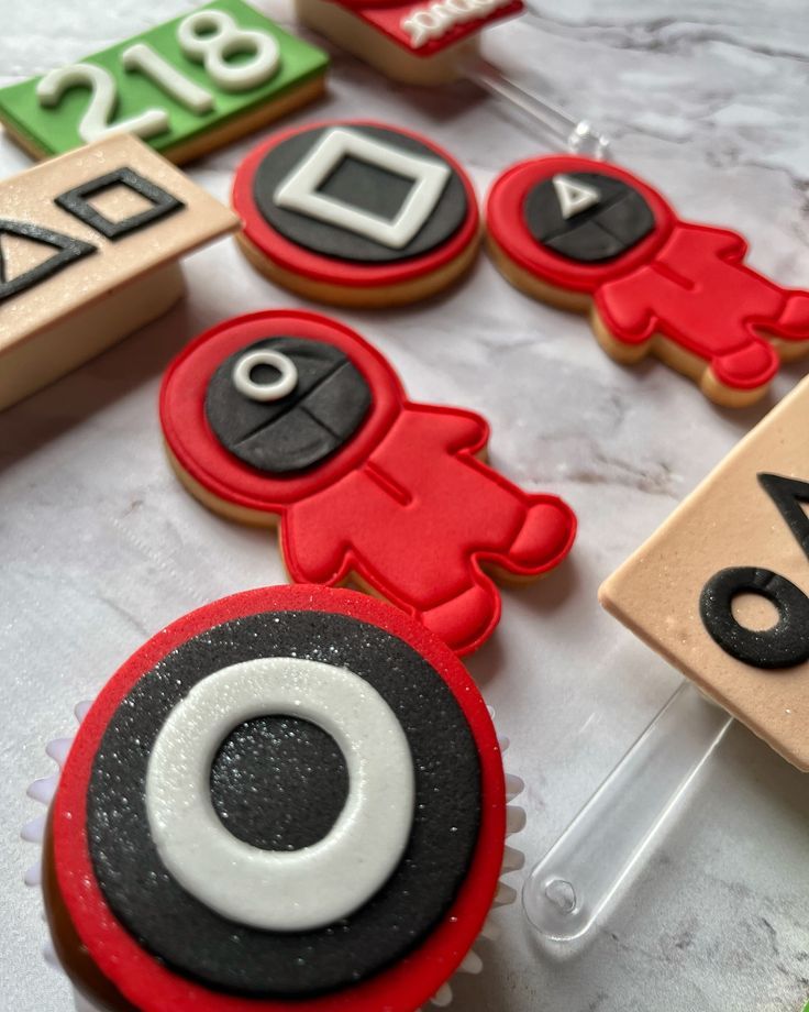 Παιδικό πάρτι γενεθλίων Squid Game – Ιδέες για στολισμό, τούρτα γενεθλίων, μπουφέ και δωράκια