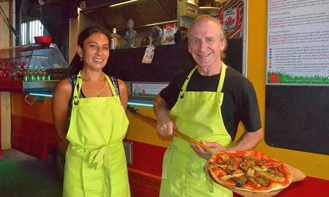 Σεφ επιχείρησε να ληστέψει το γείτονα του και κατέληξε να τον σκοτώσει. Τον τεμάχισε και μαγείρεψε μέλη του σώματος του