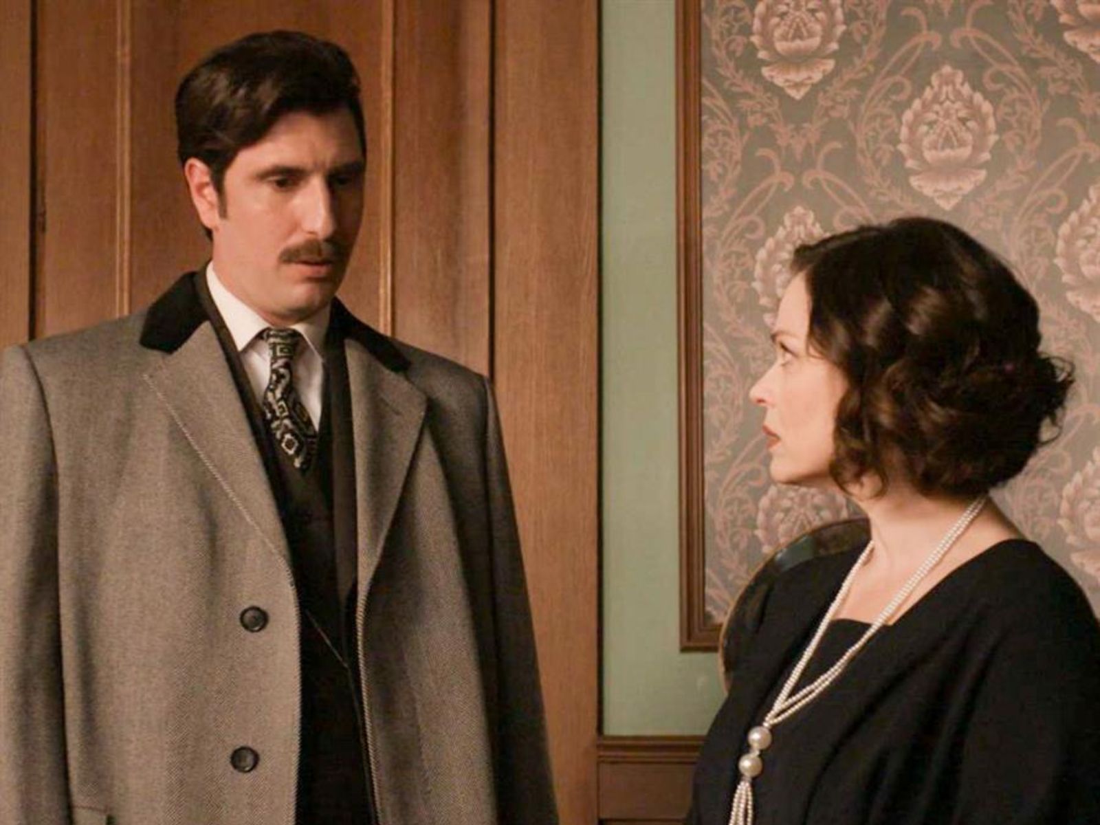 Grand Hotel: Ο Ρήγας πολιορκεί ερωτικά την Κυβέλη