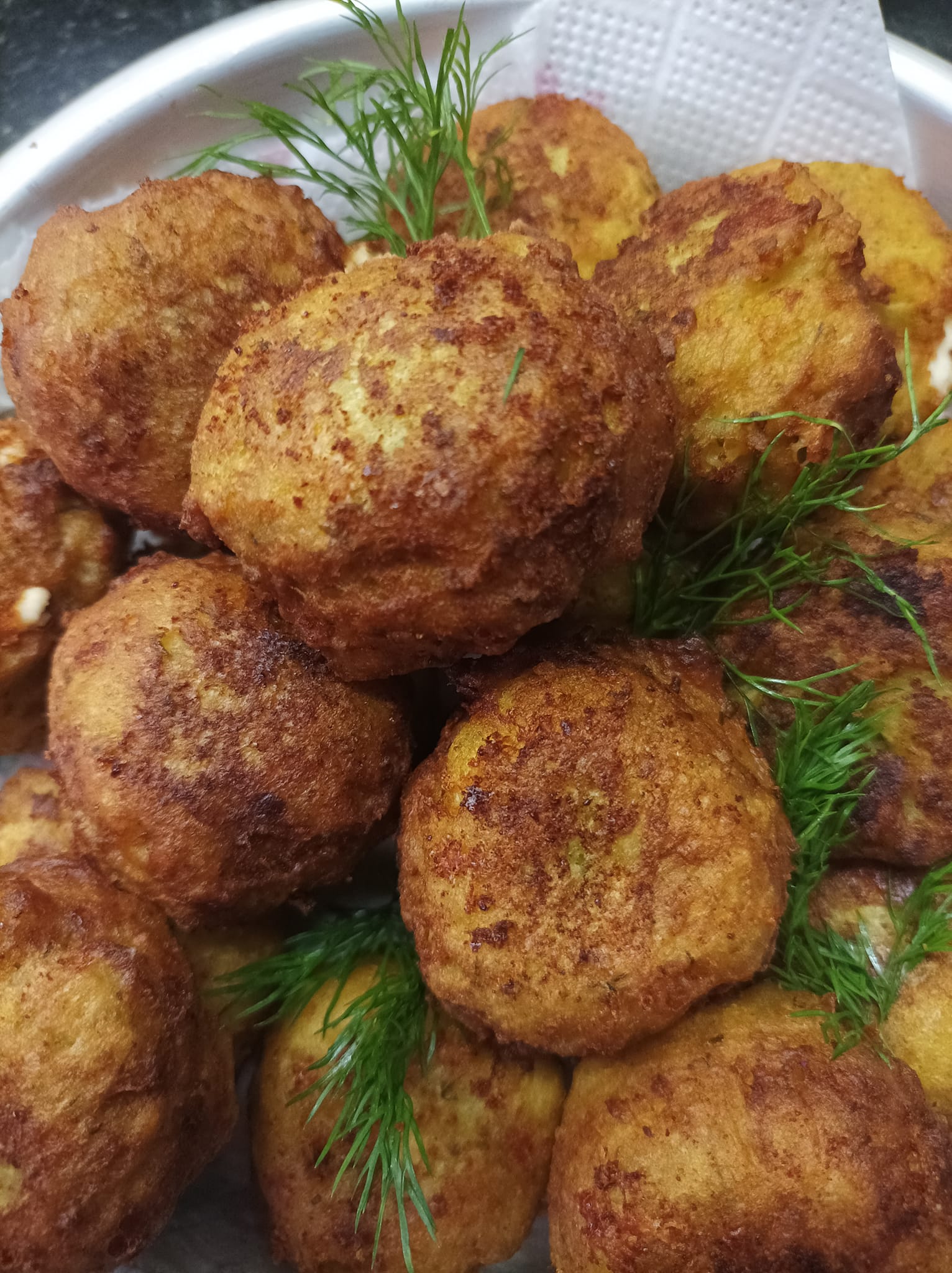 Αρακοκεφτέδες με τον αρακά που περίσσεψε – Το θρεπτικό φαγητό όλης της οικογένειας