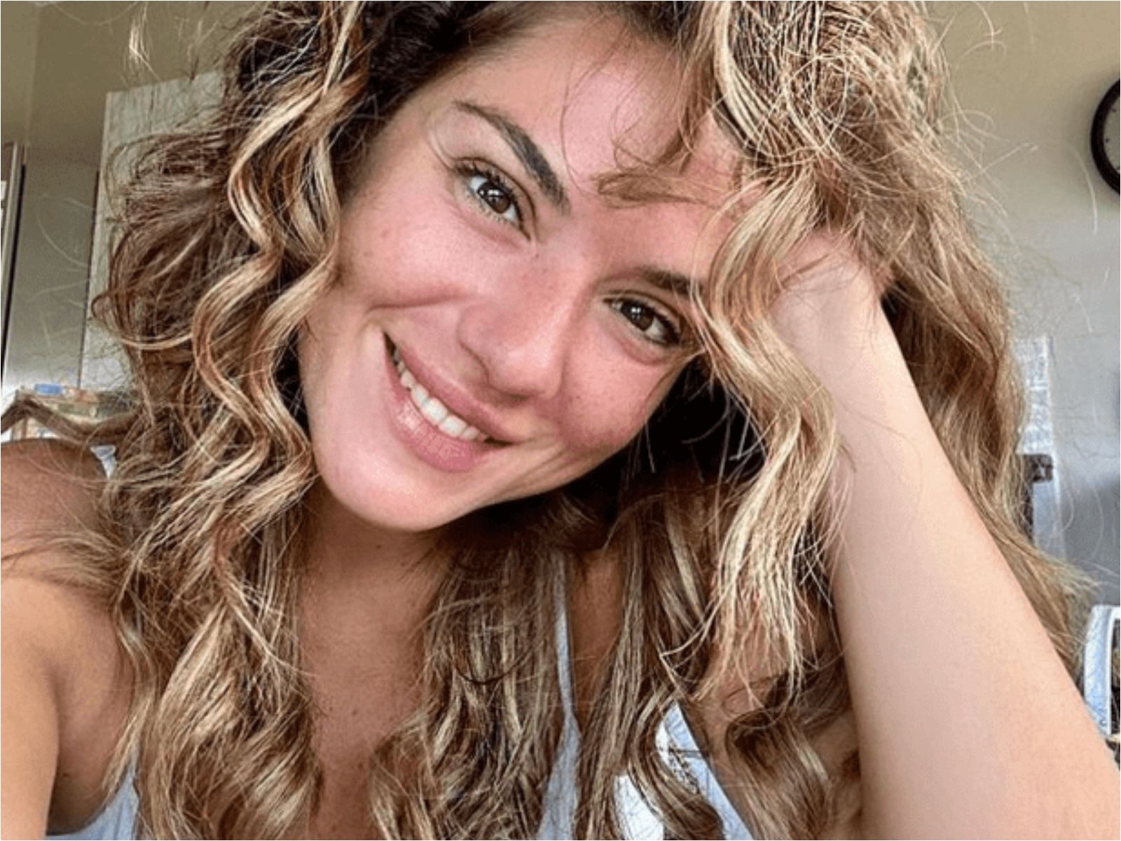 Οι boho συνθέσεις με κεριά της Βάσως Λασκαράκη είναι ό,τι πιο μοντέρνο θα δεις για το σπίτι