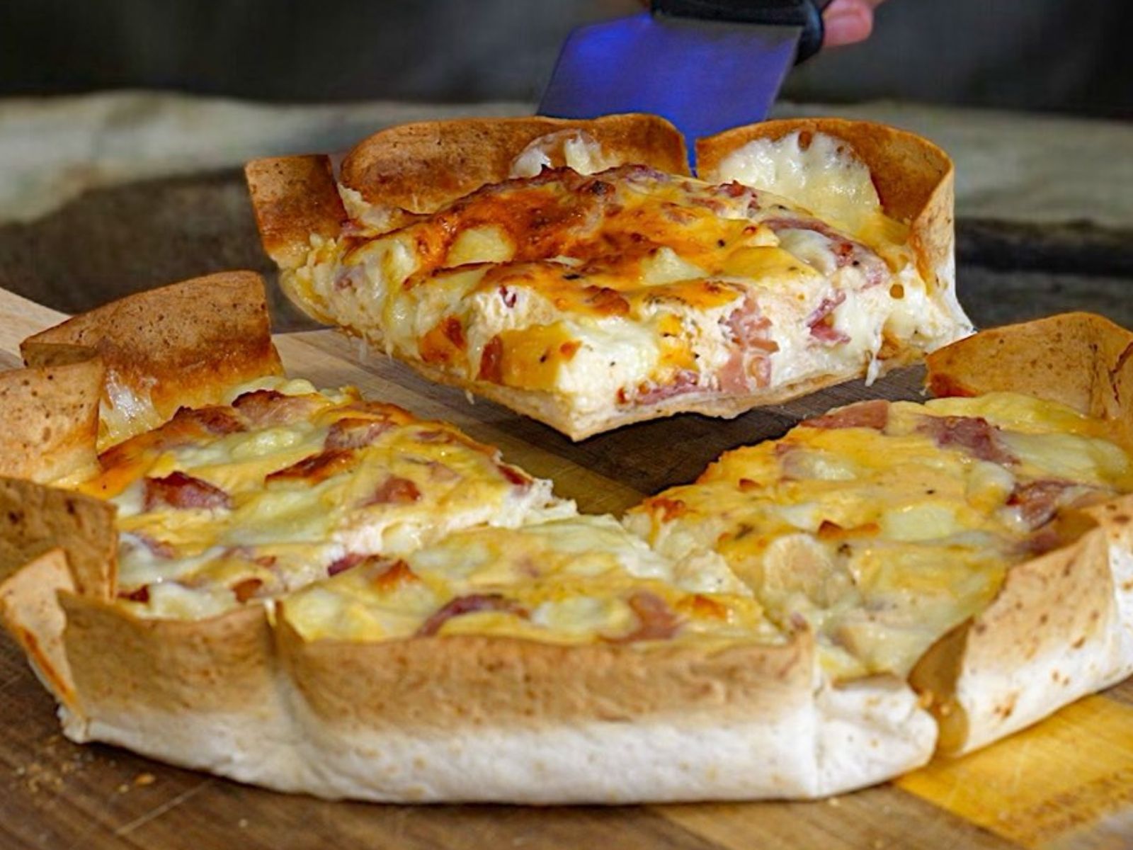 Τάρτα αλλαντικών από τον Δημήτρη Μιχαηλίδη με τορτίγια