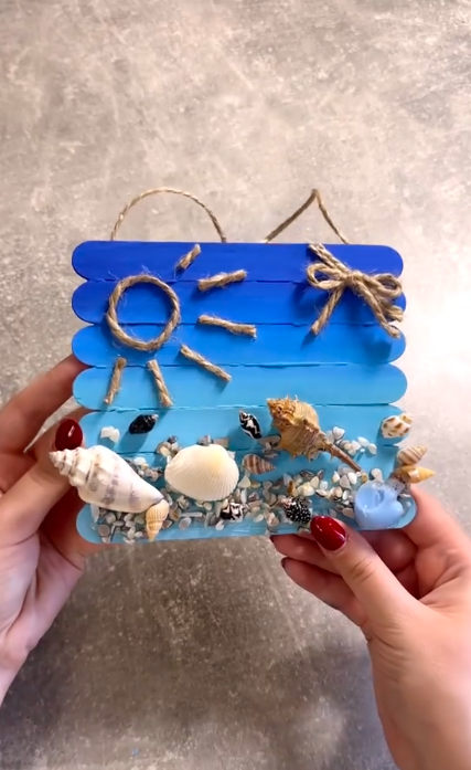 Φτιάξε το πιο μοντέρνο DIY καλοκαιρινό διακοσμητικό με γλωσσοπίεστρα