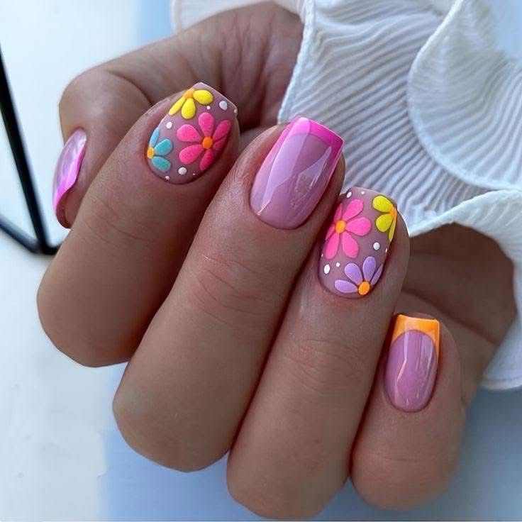 Νύχια Ιουνίου 2025: 14+1 ιδέες για καλοκαιρινό μανικιούρ και πεντικιούρ στα πιο inspo σχέδια και χρώματα