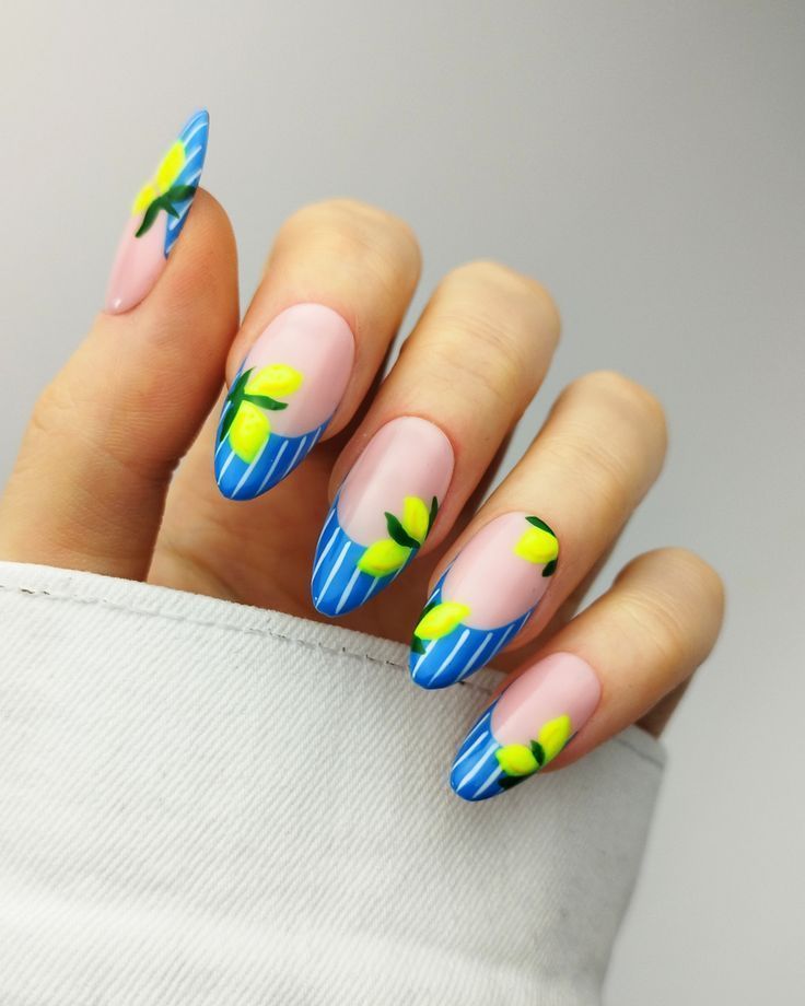 Νύχια Ιουνίου 2025: 14+1 ιδέες για καλοκαιρινό μανικιούρ και πεντικιούρ στα πιο inspo σχέδια και χρώματα